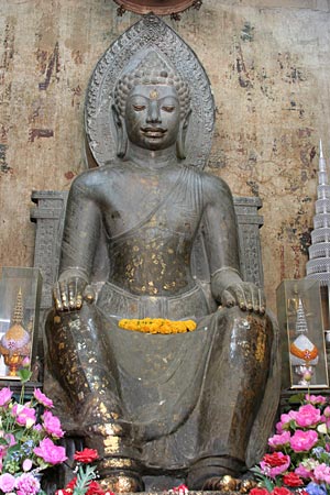 Thailand Buddhism Dvaravati art Buddha at Wat Na Phramen, Ayutthaya, Dvaravati Art